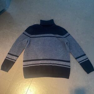Karen Scott sweater size XL